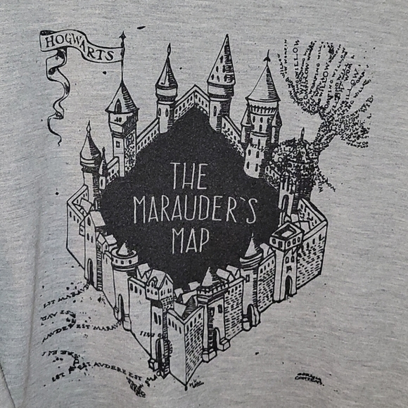 Harry Potter light weight sweater. Size L - Picture 4 of 4